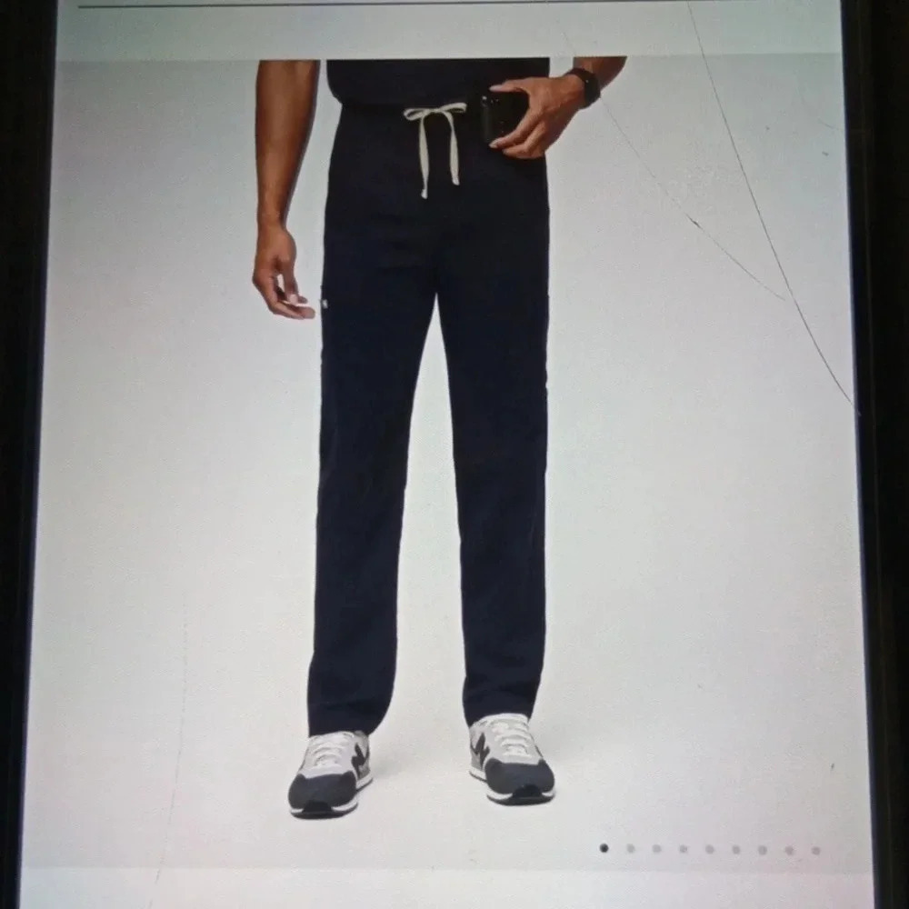 Figs Axim men's navy blue scrub pants size Medium